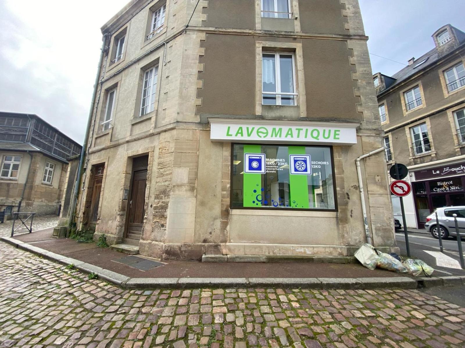 Les Combles De L Aure Grand Studio Cosy Confortable Classe 3 Etoiles Centre Bayeux 2 Mn A Pied Cathedrale Proche Plages Du Debarquement Eksteriør billede