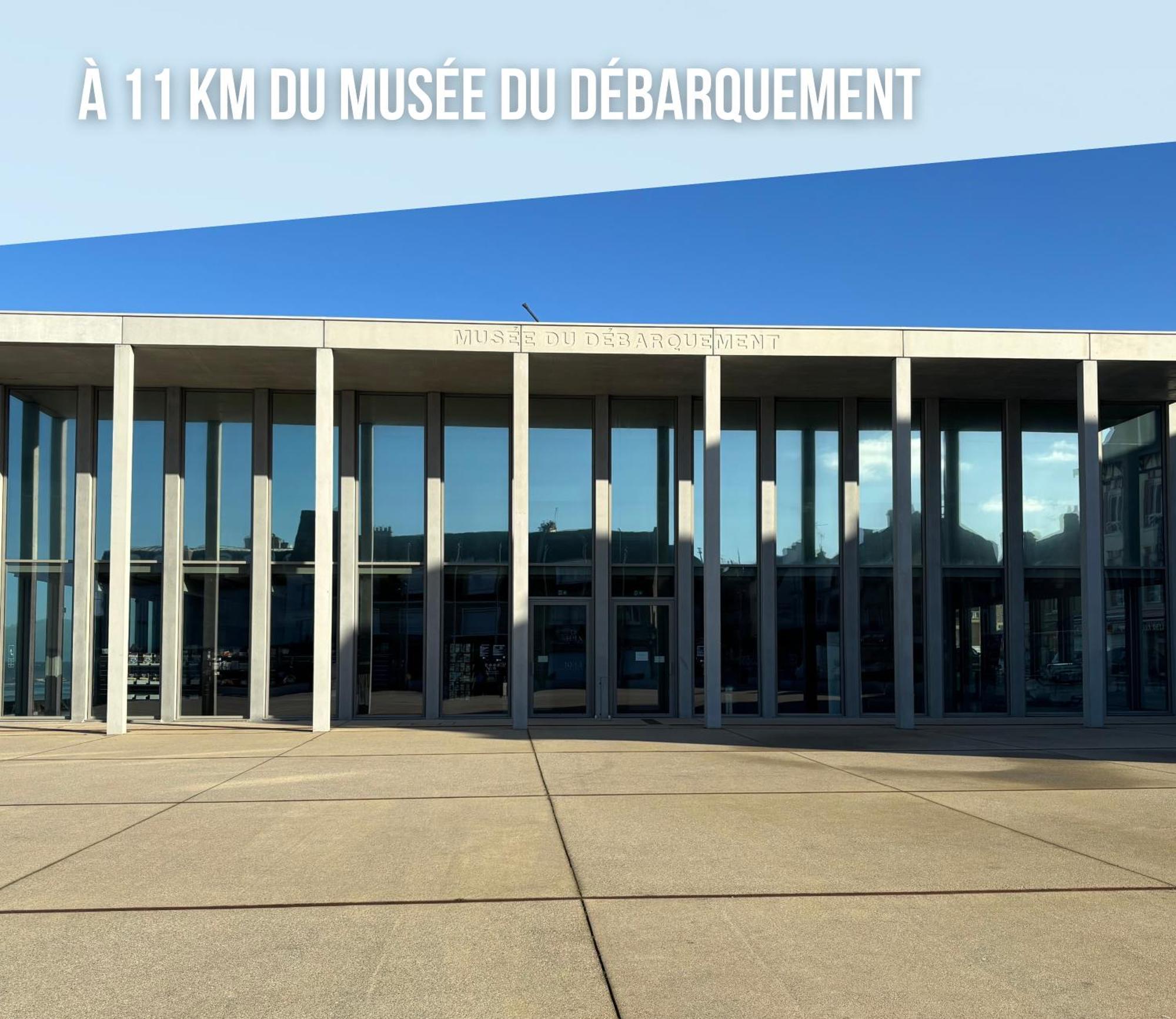 Les Combles De L Aure Grand Studio Cosy Confortable Classe 3 Etoiles Centre Bayeux 2 Mn A Pied Cathedrale Proche Plages Du Debarquement Eksteriør billede